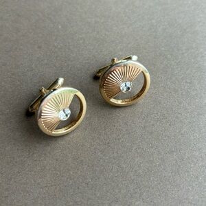Vintage Swank Gold tone and Clear Rhinestone Cuff links